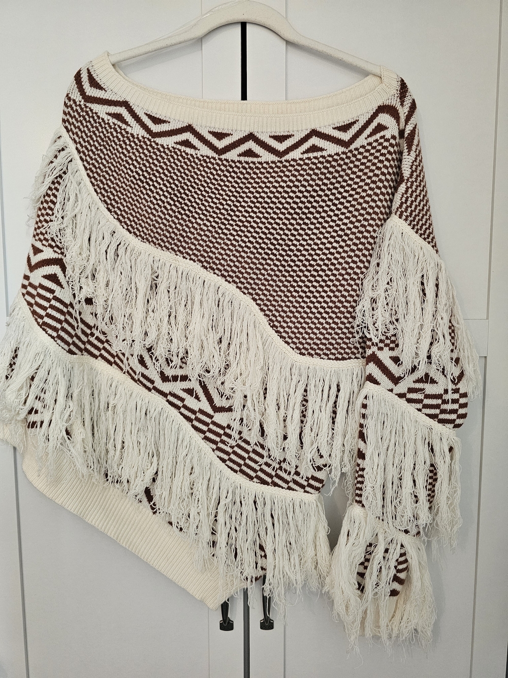 Mazik Boho One-Shoulder Geometric Knit Fringe Sweater L Grandmacore Western